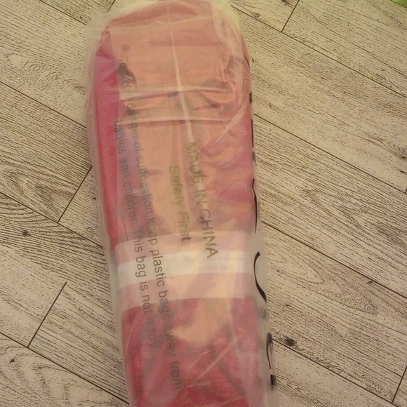 Red Slippers - Picture 3 of 3